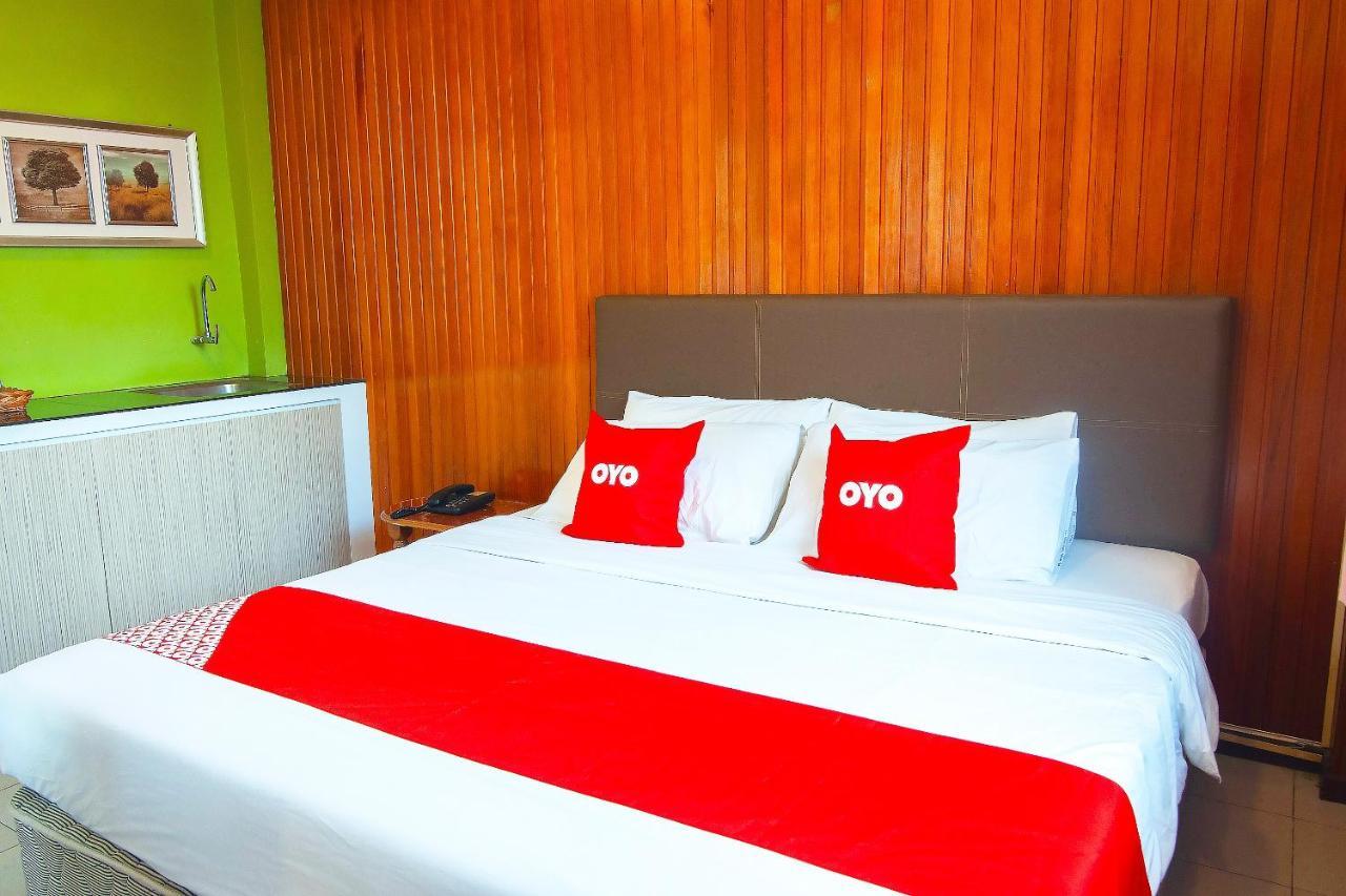 Oyo 89577 Kristal Hotel Keningau Luaran gambar