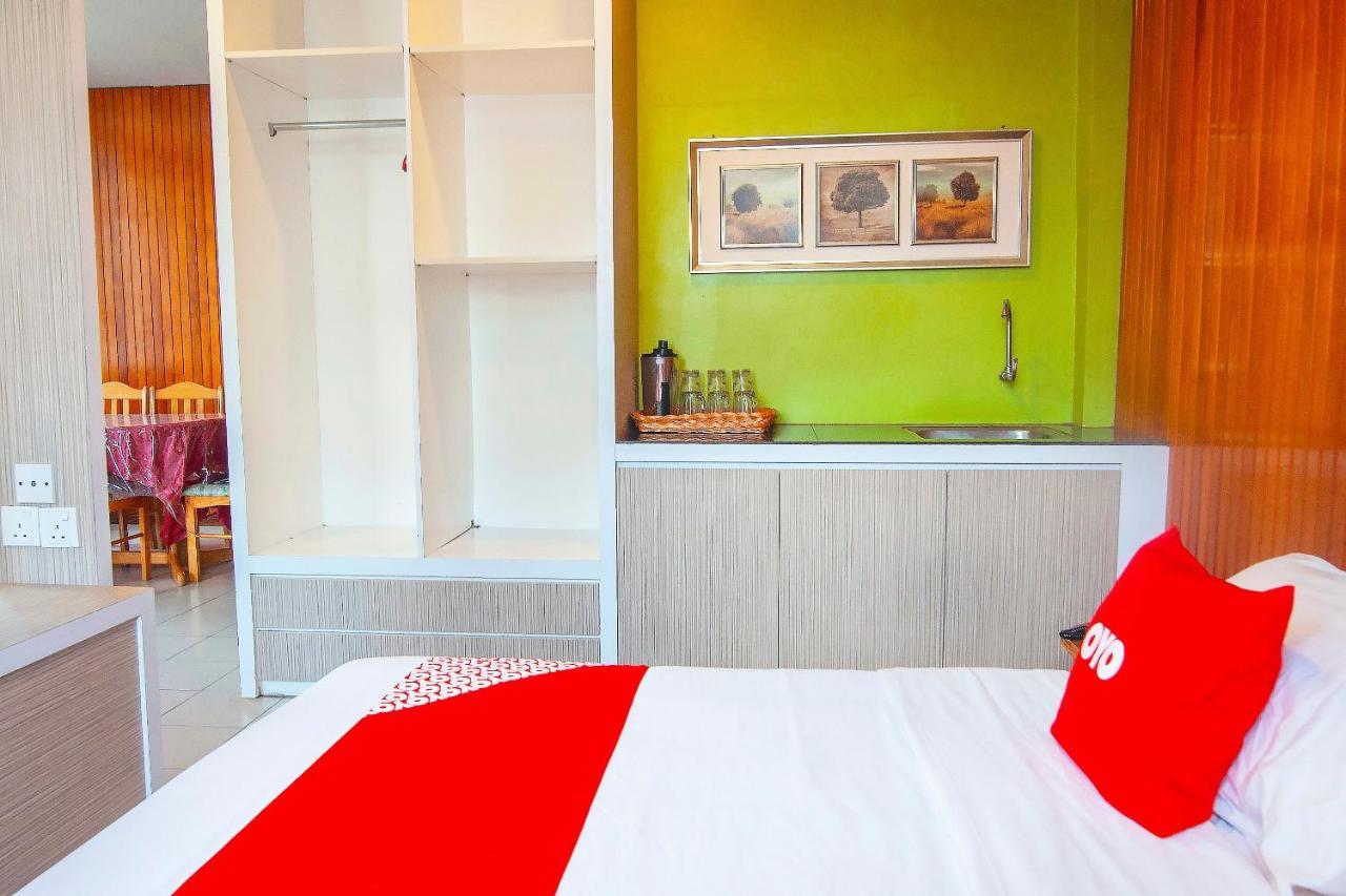 Oyo 89577 Kristal Hotel Keningau Luaran gambar