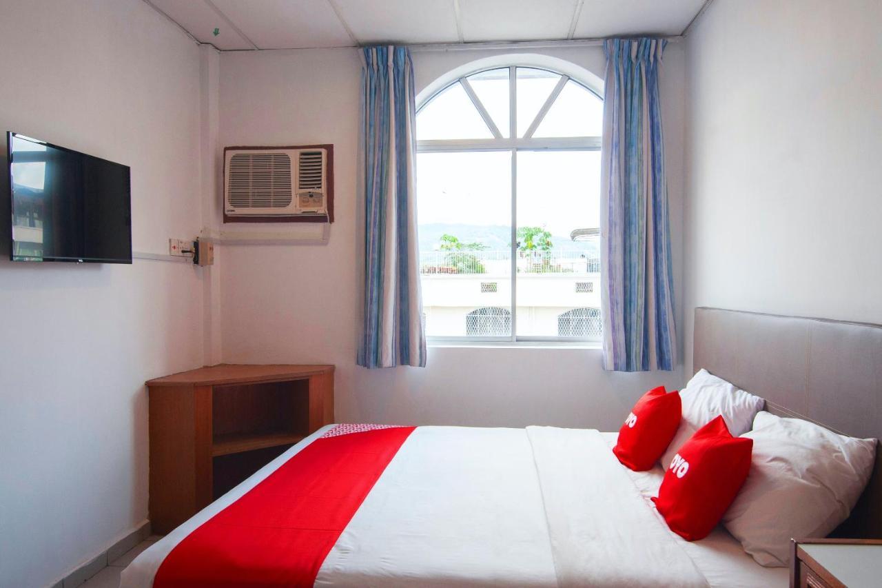 Oyo 89577 Kristal Hotel Keningau Luaran gambar