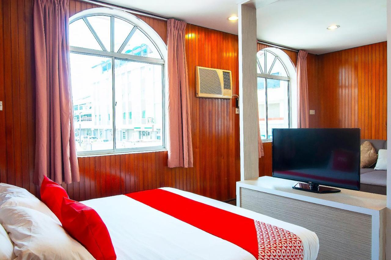 Oyo 89577 Kristal Hotel Keningau Luaran gambar